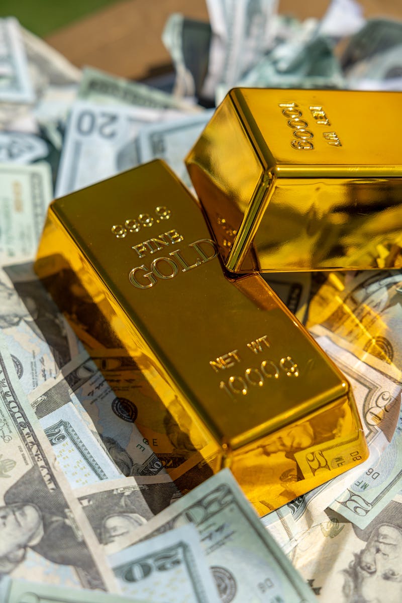 Gold prices reach 11-week high amid tariff fears